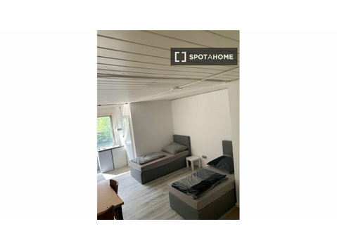 Studio apartment for rent in Cologne, Marsdorf - Asunnot