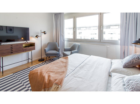 1 ZI-WOHNUNG IN KÖLN - EHRENFELD, MÖBLIERT - Serviced apartments