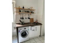 Amazing quiet apartment in hospital district (250m Thier… - Na prenájom