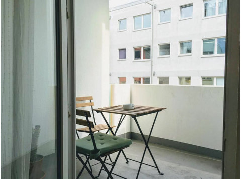 Beautiful & wonderful suite (Dortmund) - For Rent