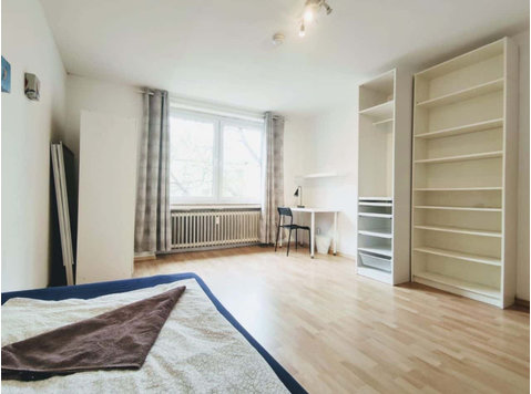 Apartment in Körner Hellweg - Апартмани/Станови
