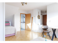 Cozy 1 bedroom apartment in Duisburg - WEST44 - K pronájmu