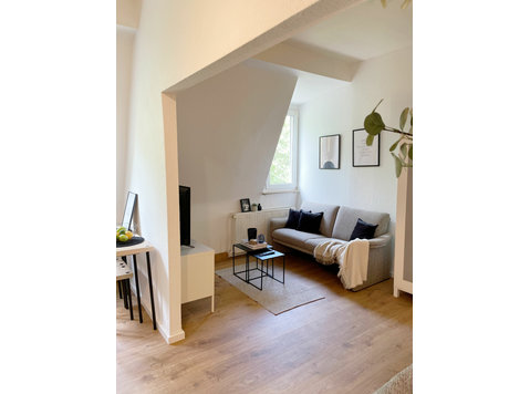 Fantastic studio apartment in the center of Duisburg… - 出租