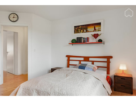 Gorgeous, awesome suite in Duisburg - Disewakan