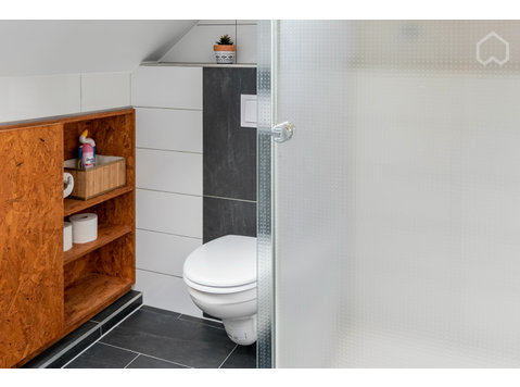 NICE Fresh furnished CITY HBF WLAN vollmöbliert Apartment… - Zu Vermieten