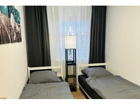 Newly Renovated & Modern: Fully Furnished 3-Bedroom… - 空室あり