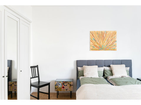 Stylish 2-room apartment in Duisburg - West35 - Disewakan