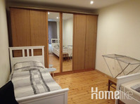 Helles 2 Zimmer Apartment - Byty