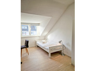 Amazing, cute 1 room apartment in Düsseldorf - Na prenájom
