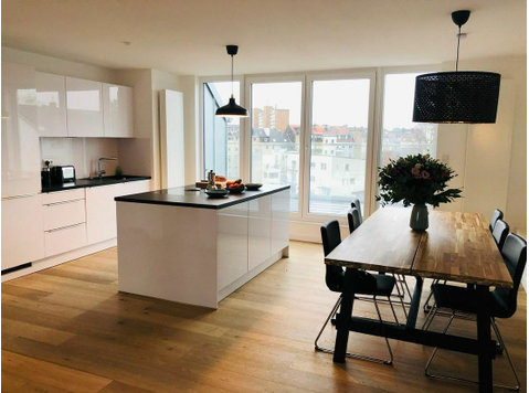 Awesome & modern apartment in Düsseldorf - 	
Uthyres