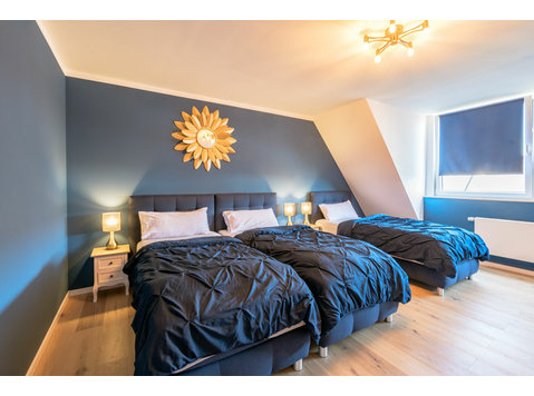 Awesome, new penthouse in Düsseldorf - For Rent