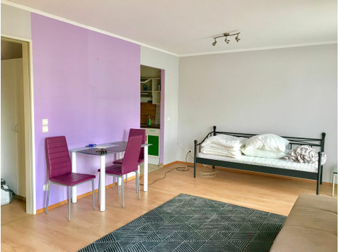 Beautiful apartment in Düsseldorf Hasseln - For Rent