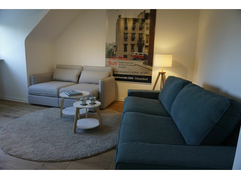 Helle gemütliche ruhig grün gelegene 3-Zimmer Wohnung in… - Zu Vermieten