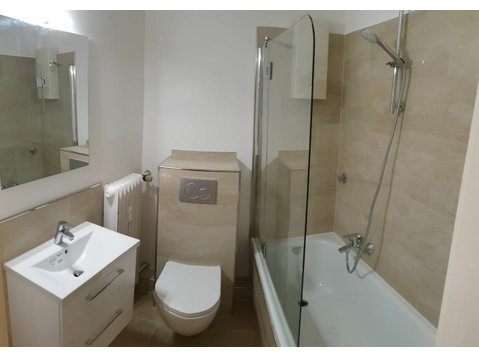 Comfortable, modern apartment in Düsseldorf - Cho thuê