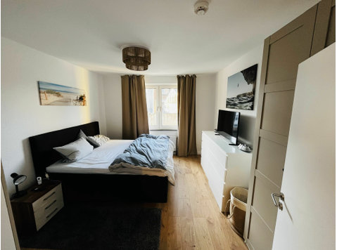 Helle möblierte 2-Zimmer Wohnung in Flingern zur Untermiete… - Zu Vermieten