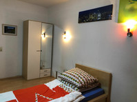 Cozy studio in walking distance to the mainstation and the… - השכרה