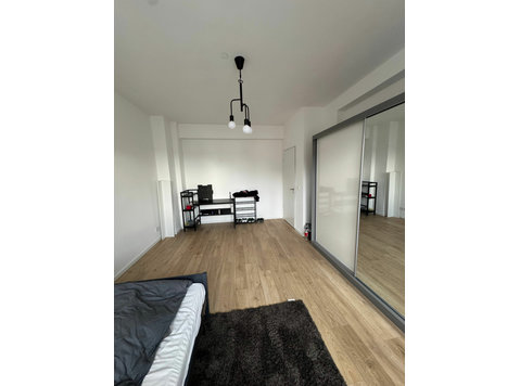 Cute, beautiful studio in Düsseldorf - For Rent
