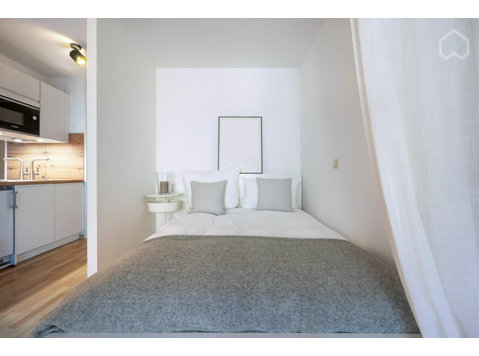 Elegant Studio Apartment in Düsseldorf Ludenberg - For Rent
