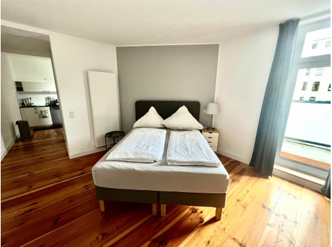 Fantastic and amazing apartment in Düsseldorf City - For Rent
