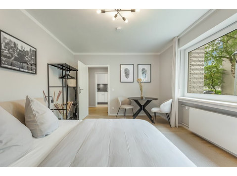 Erstklassig möblierte 1-Zimmer Wohnung im schönen… - Zu Vermieten