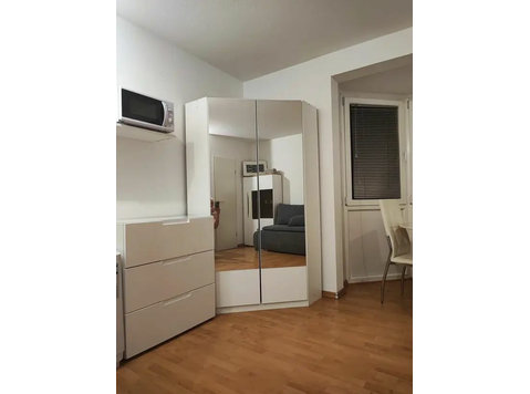 Fully furnished apartment near Heinrich-Heine University - De inchiriat