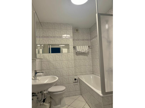 Gorgeous room in Dusseldorf - For Rent