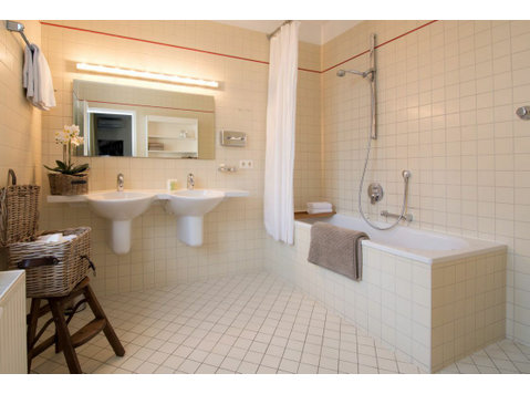 Luxus Apartement / Suite - For Rent