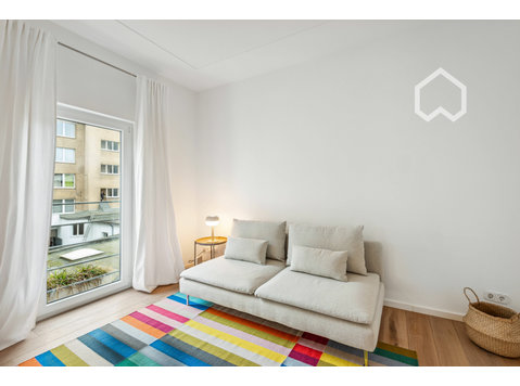 Maisonette Apartment in Düsseldorf-Bilk - 77sqm of Comfort… - De inchiriat