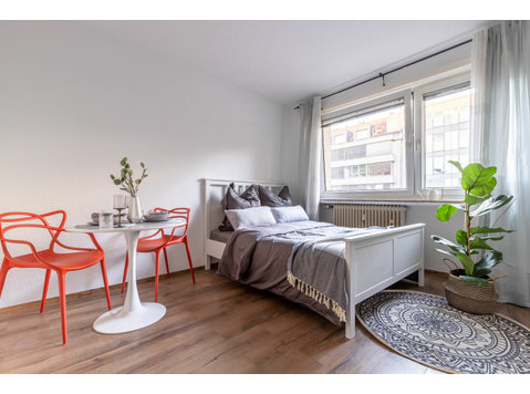 Modern Studio Apartment in the CITY CENTER - Perfect for… - For Rent