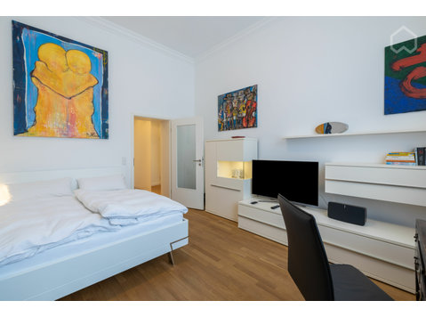 1-Raum-Apartment mit separater Küche - Zu Vermieten