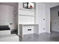 OLD TOWN: CENTRALLY LOCATED IN THE HEART OF THE CITY IN A… - For Rent