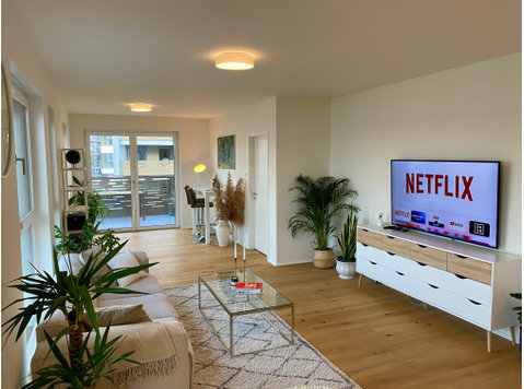 Dein Premium Home Office Loft in Flingern mit großem Balkon - Zu Vermieten