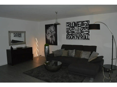 Pretty and perfect apartment in Düsseldorf - For Rent