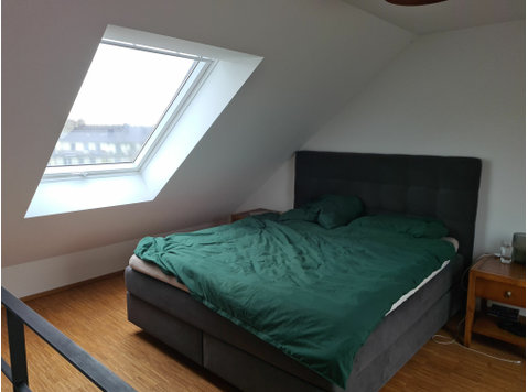 Quiet & amazing loft in Düsseldorf - For Rent