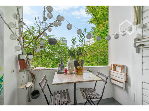 Sweet and artsy apartment close to the Rhein with amazing… - 出租