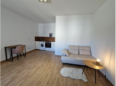 Wonderful flat in direct vicinity of Düsseldorf central… - 임대