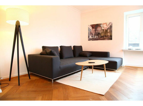 Wonderful suite located in Düsseldorf - For Rent