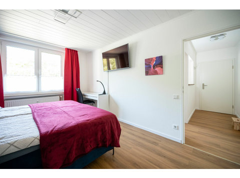 ***modernes Apartment im Grünen im Süden von Düsseldorf*** - Zu Vermieten
