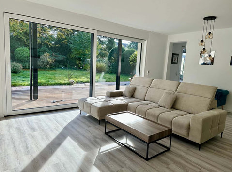 Apartment in An der Schanz, Düsseldorf for 130 m² with 3… - Apartments