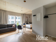 Düsseldorf Stresemannstr. - Suite with Sofa Bed - Apartemen