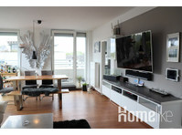 Penthouse tendance et moderne avec une très grande terrasse… - Appartements