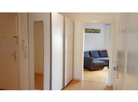2 ROOM APARTMENT IN DÜSSELDORF - STADTMITTE, FURNISHED - Verzorgde appartementen