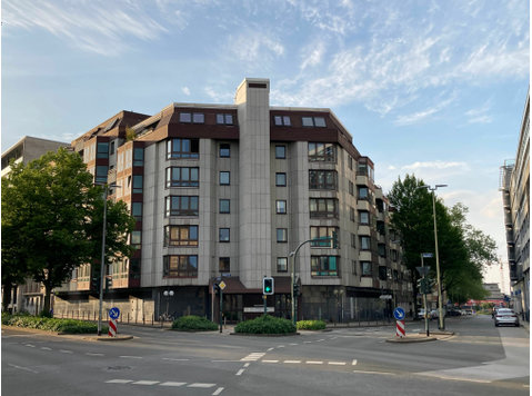Apartment at Opernplatz with view on Stadtgarten - Til leje