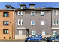 Awesome, spacious apartment (Essen) - Aluguel