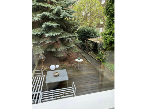 Helles, hochwertig möbliertes Apartment im Zentrum von Essen - Zu Vermieten