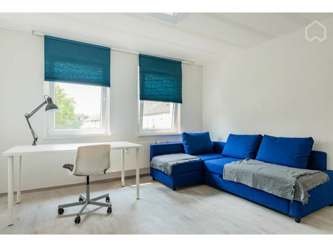 Zentrale 3Z Whg mit Südseite Balkon - Zu Vermieten