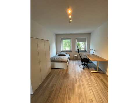 [Room 4/4] Fully furnished room in central and modernized… - Izīrē