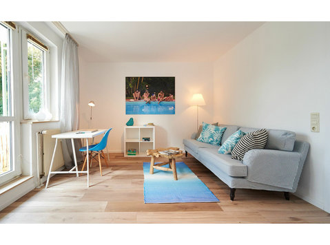 Stylisches, möbliertes Apartment mit Balkon in Essen-Werden - Zu Vermieten