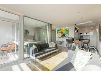 "Suite Dreams" - Luxus-Apartment, 12. Etage, Pool, Sauna - Til leje