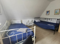 Doll's house in Gelsenkirchen for 4 people - Под Кирија